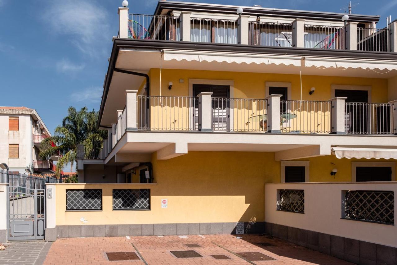 הוילה אסראלה Casa Di Alessio A 200 Metri Dal Mare מראה חיצוני תמונה
